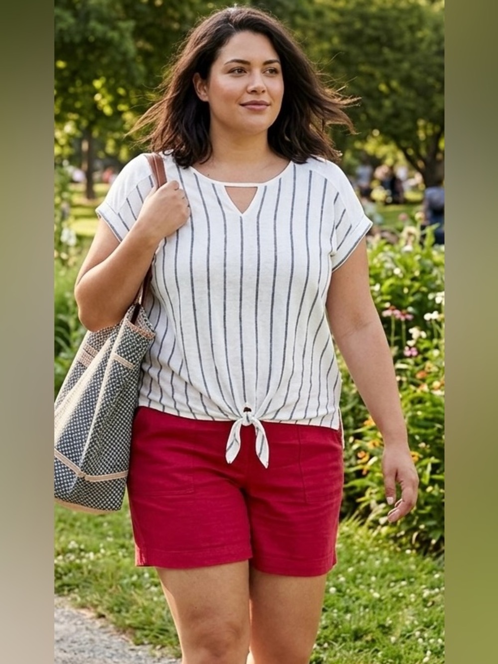 Alyx, Short Sleeves Top, Tie front at the hem. XL, EUC